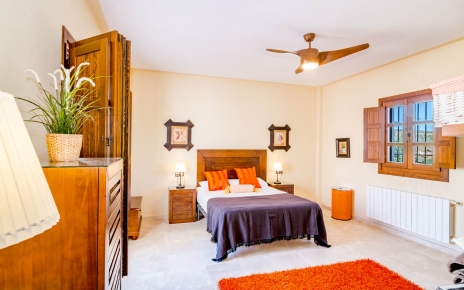 Bedrooms are equipped with ceiling fans