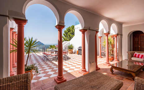 Furnished porch leads to patio