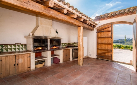 Cocina exterior en patio