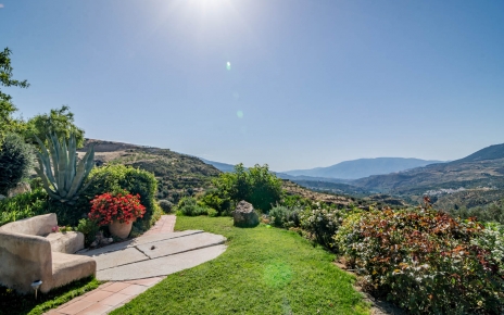 Jardines hermosos y cuidados