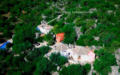 Antother aerial view of the 4 casitas