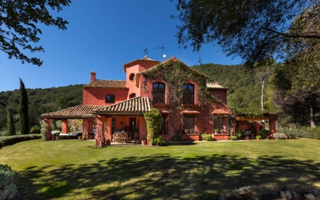 Una hermosa casa de campo