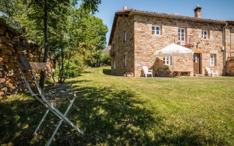 Su casa vacacional al borde de un pueblo encantador