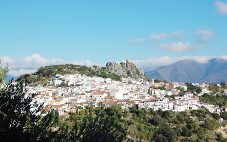 Gaucin is only 1 km away