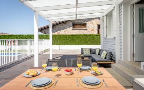 Outdoor area and facilities: all at hand