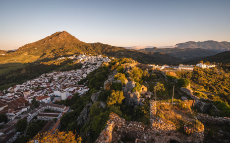 Gaucin village is 12 minutes away