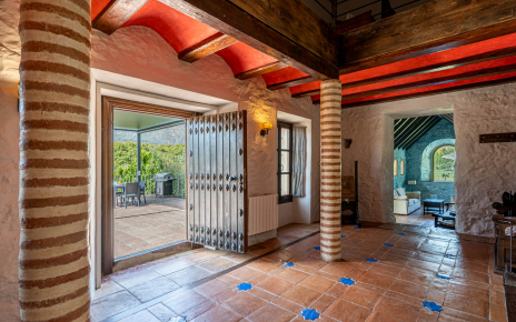 Entrada principal a la casa