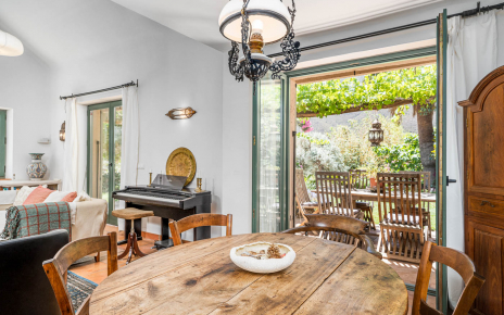 cenar tanto dentro como fuera de la casa