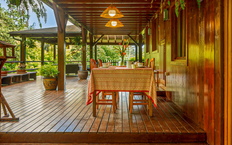 Furnished area right next to kitchen