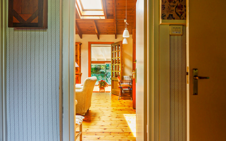 Entrance / reception