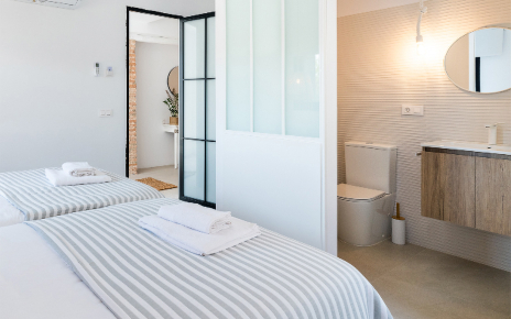 Suite 1 - El almendro desnudo