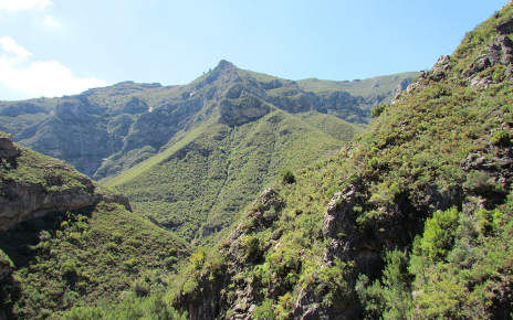 Más allá del pueblo solo hay montañas