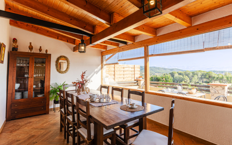 Dining area with access to terrace