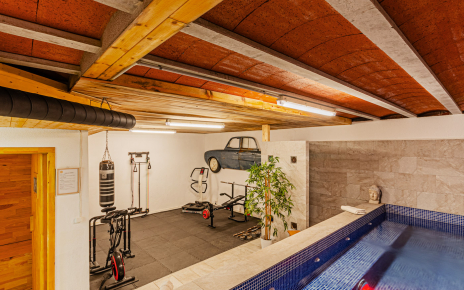 Welness area with gym, sauna and indoor heated pool