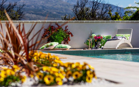 Relájate con vistas a Sierra Nevada