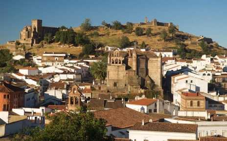 Aracena town is nearby and offers you all facilities