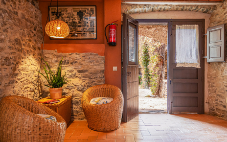 Puerta de acceso a la casa