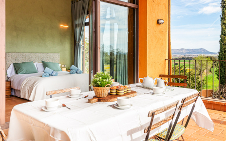 Habitación principal con vistas al mar y castillo