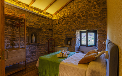 Dormitorio 1 (habitación principal) con cama doble