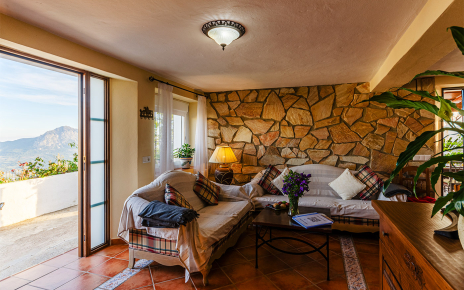 Acceso principal a la casa