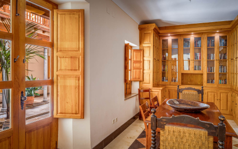 Comedor adicional / biblioteca