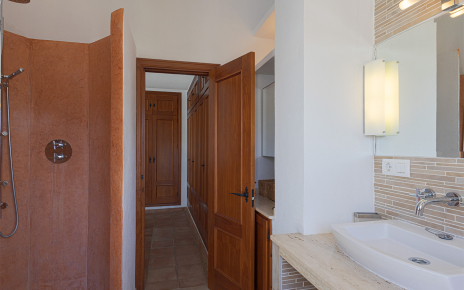 Baño con ducha en segunda planta