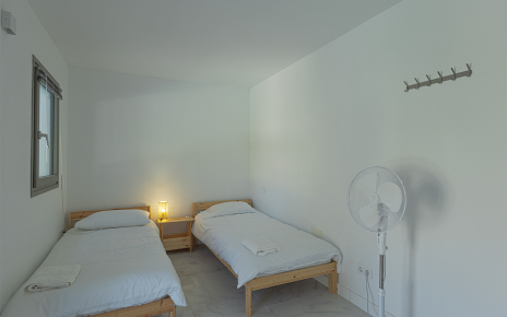 Dormitorio 8 con dos camas