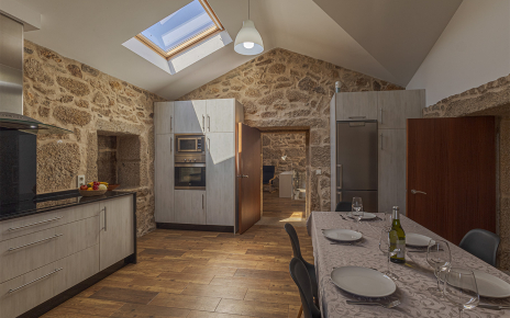 Large kitchen / dining area