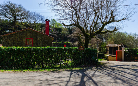 Acceso a tu alojamiento, una finca privada