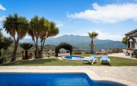 Views to Sierra Bermeja