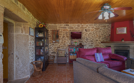 Ample living area with fireplace