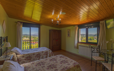 Bedroom 2 - twin bedded 