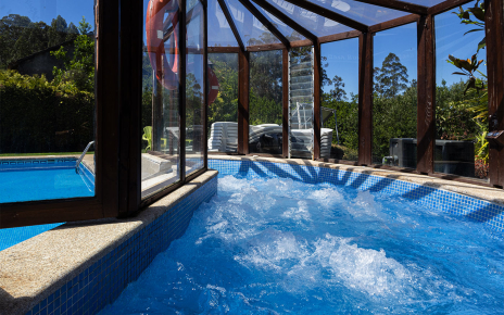 Use of jacuzzi on request at an additional cost