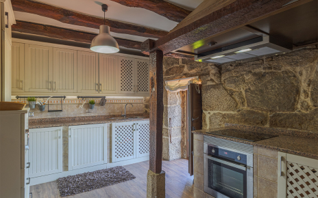 Well equipped kitchen on ground floor