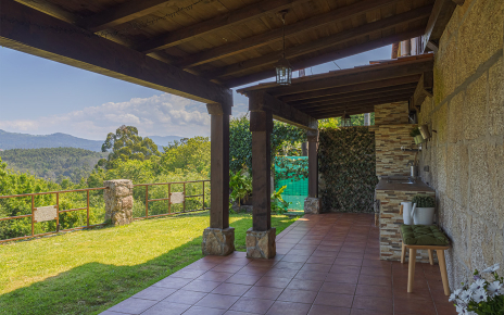 Barbecue area with lovely views