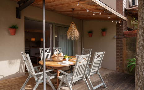 Zonas de exterior con mobiliario