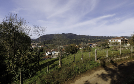 Your are less than 2 kms away from Infiesto market town