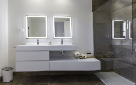 Baño en habitaciones (ducha a ras del suelo)