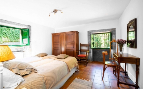 All bedrooms (except for one) are on 1st floor