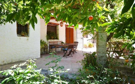 Outdoors dining area