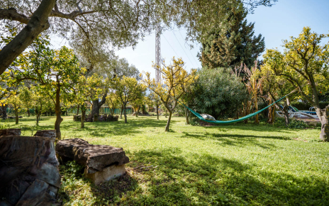 Jardines privados amplios