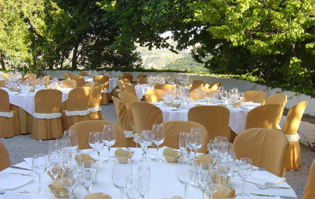 Finding a Villa for a Wedding